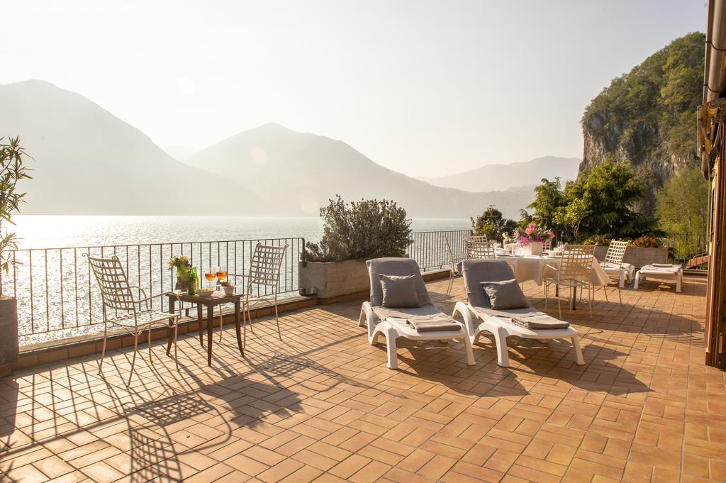 The Terrace On The Lake Marone Eksteriør billede